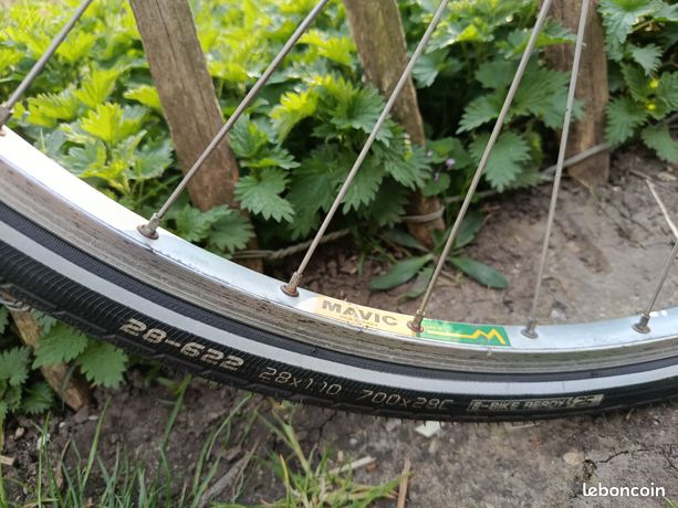 2 roues de vélo course dimension de roue 700 avec pignon fixe - Équipements vélos