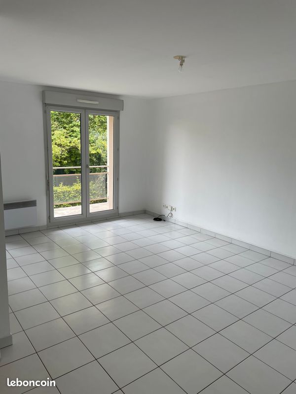 Appartement 2 pièces 48 m² · à Châlons-en-Champagne · 48 m² · 550 €/mois