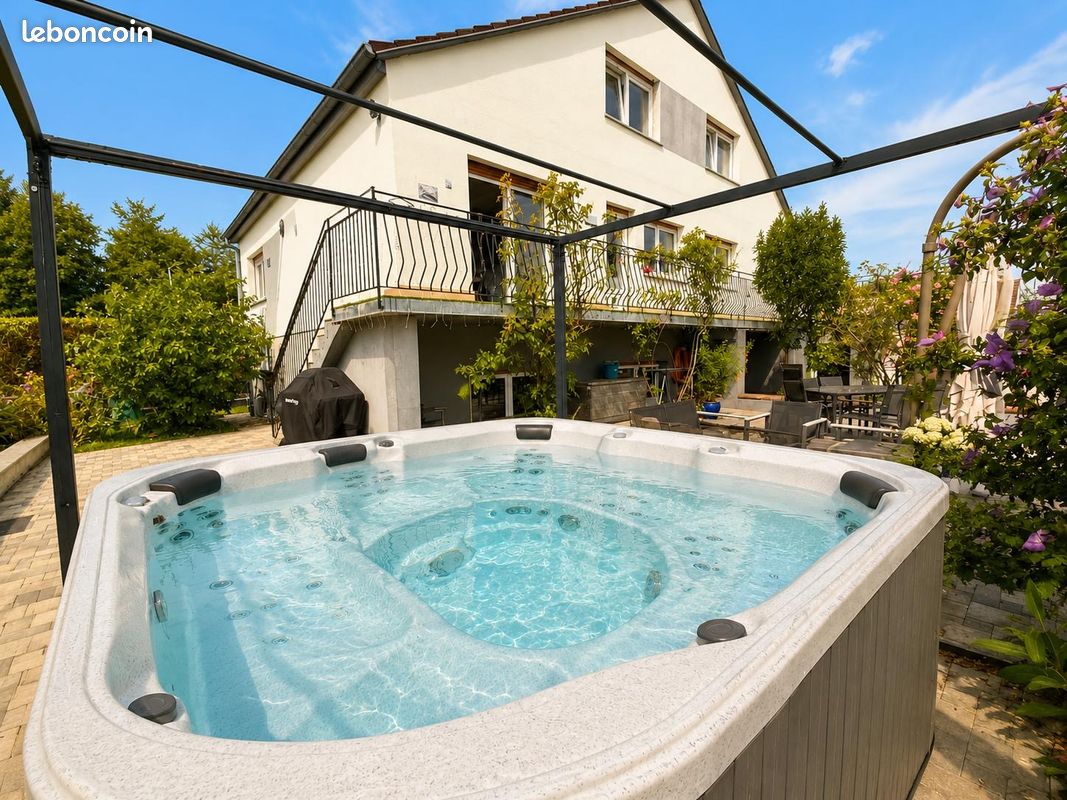 Maison 7 pièces 235 m² · à Colmar · 235 m² · 650 000 €