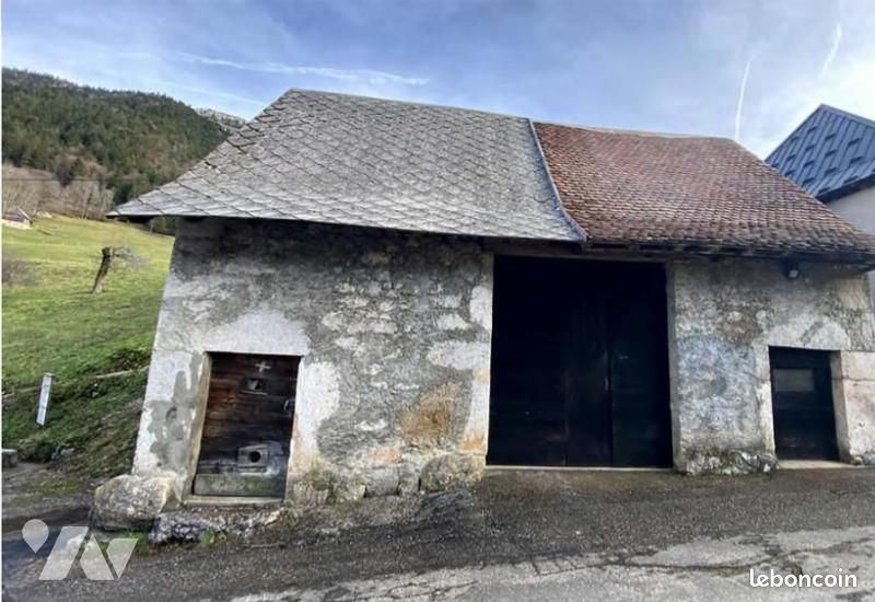 Maison 1 pièce 70 m² · à Saint-Pierre-d'Entremont · 70 m² · 59 000 €