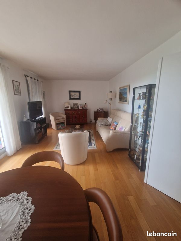 Appartement 3 pièces 60 m² · à Nogent-sur-Marne · 60 m² · 180 000 €