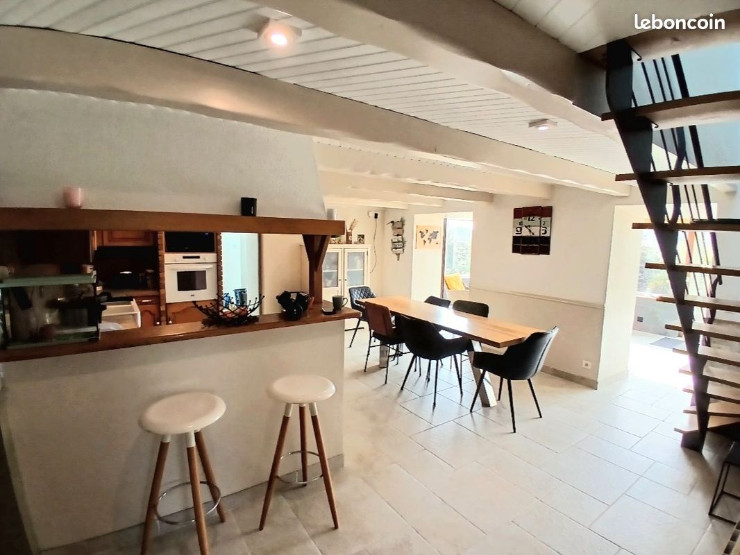 Maison 7 pièces 140 m² · à Plouescat · 140 m² · 405 000 €
