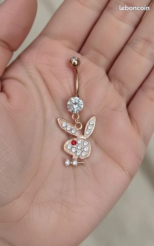 Piercing Pour Nombril Playboy - Pendentif Lapin Doré Et Rouge, Acier Inoxydable, Neuf Avec étiquette