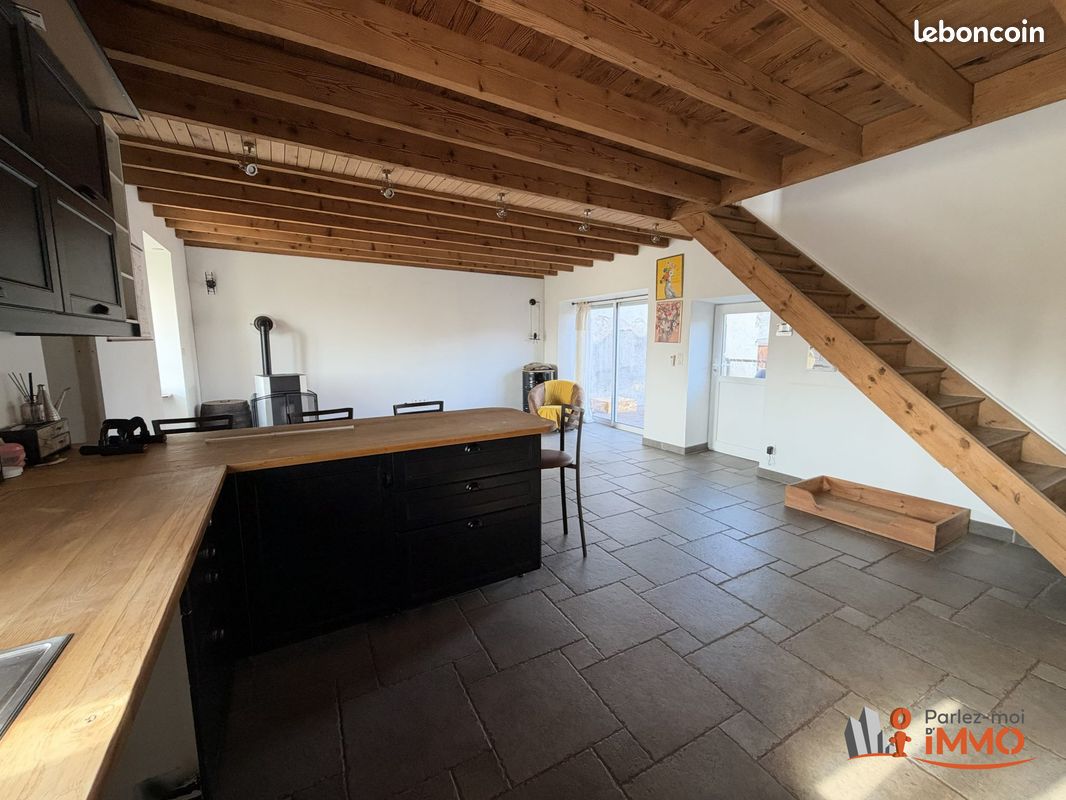 Maison 5 pièces 96 m² · à Montbrison · 96 m² · 230 000 €