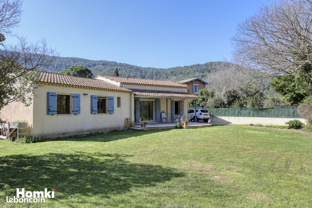 Maison 5 pièces 138 m² · à Solliès-Pont · 138 m² · 545 000 €