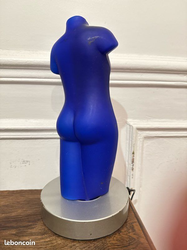 Human body table lampe (image 5)