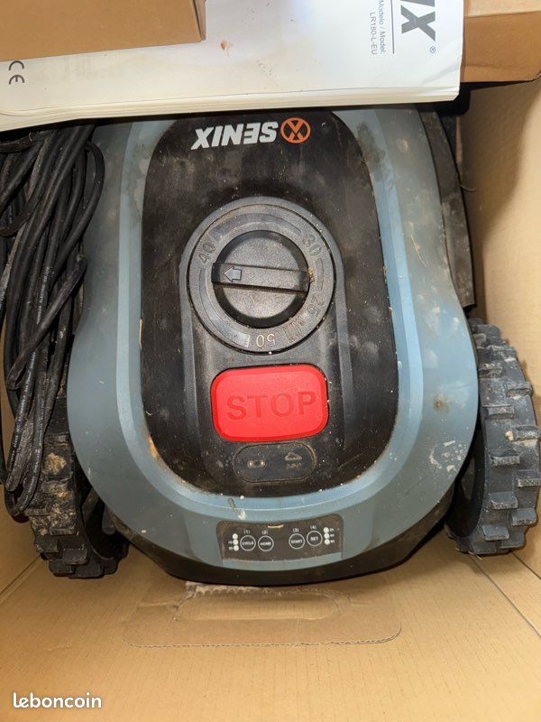 Robot tondeuse Senix LR180-L-EU (image 2)
