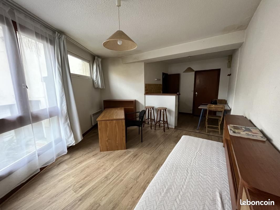 Studio 1 pièce 25 m² - Limoges 87100 (image principale 0)