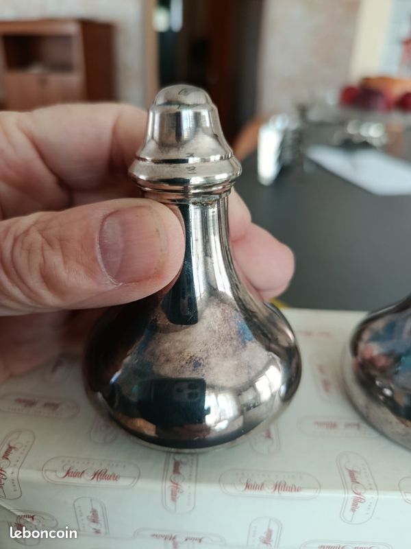 Shakers à cocktail en métal argenté Art Déco par l'orfèvre Stassart, Paris, années 1940 - En vente sur France
