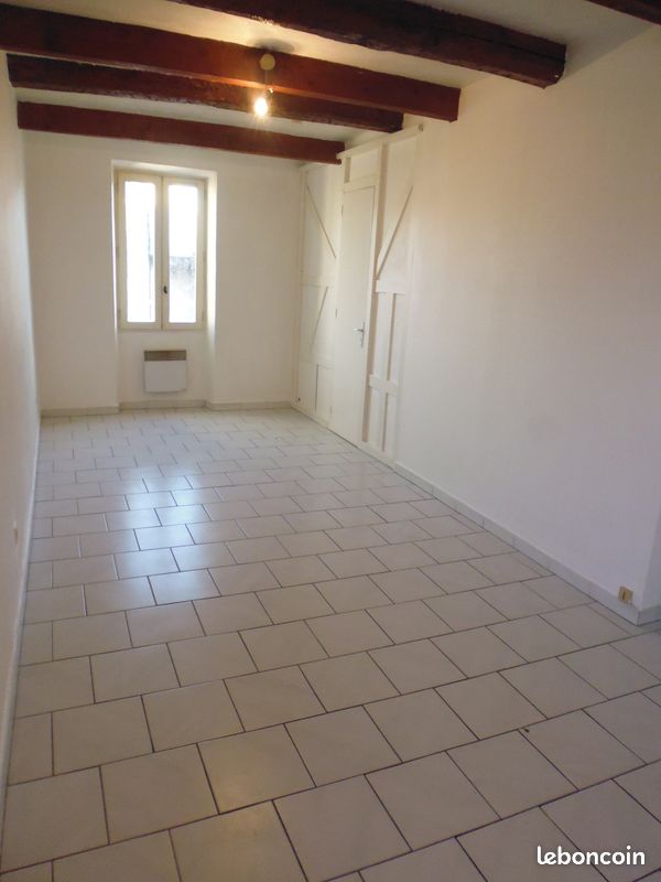 Appartement 2 pièces 40 m² · à La Crau · 40 m² · 552 €/mois