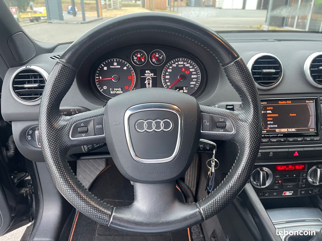 AUDI A3 CABRIOLET 2.0 TDI 140 CH S-LINe (image 11)