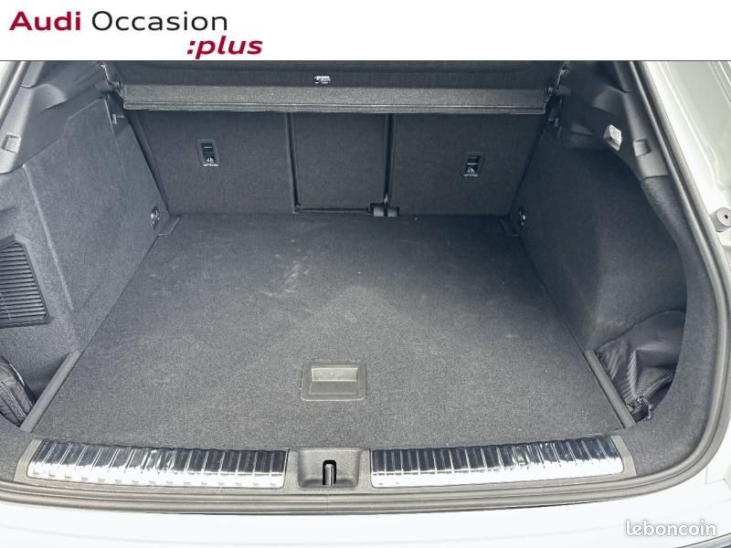 Audi Q3 1.5 e-hybrid 272ch S line S tronic 6 (image 28)
