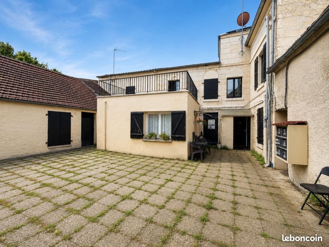 Immeuble 14 pièces 311 m² · à Liancourt · 311 m² · 629 000 €