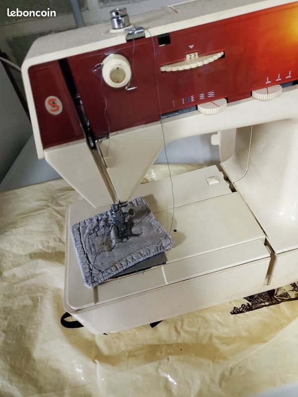 Machine a coudre Singer (image 2)