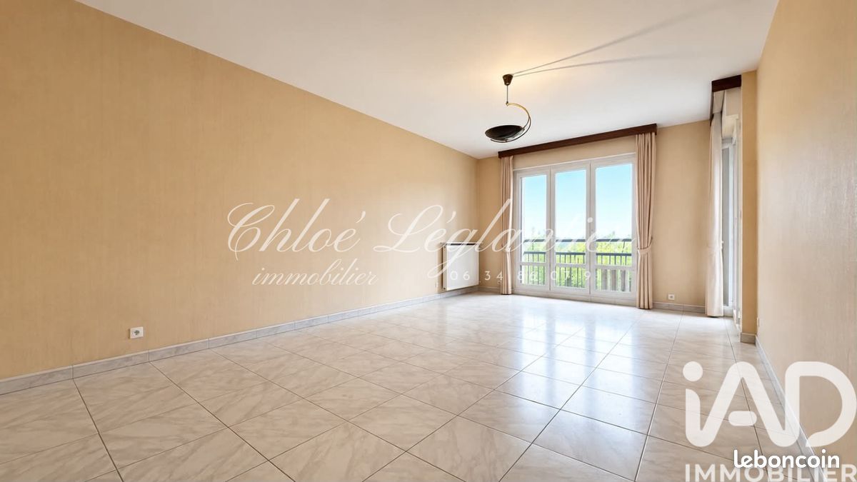 Appartement 4 pièces 82 m² · au Plessis-Trévise · 82 m² · 284 000 €