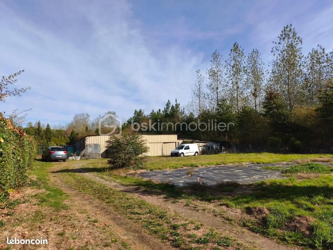 Terrain 1973 m² · à Belgeard · 46 500 €