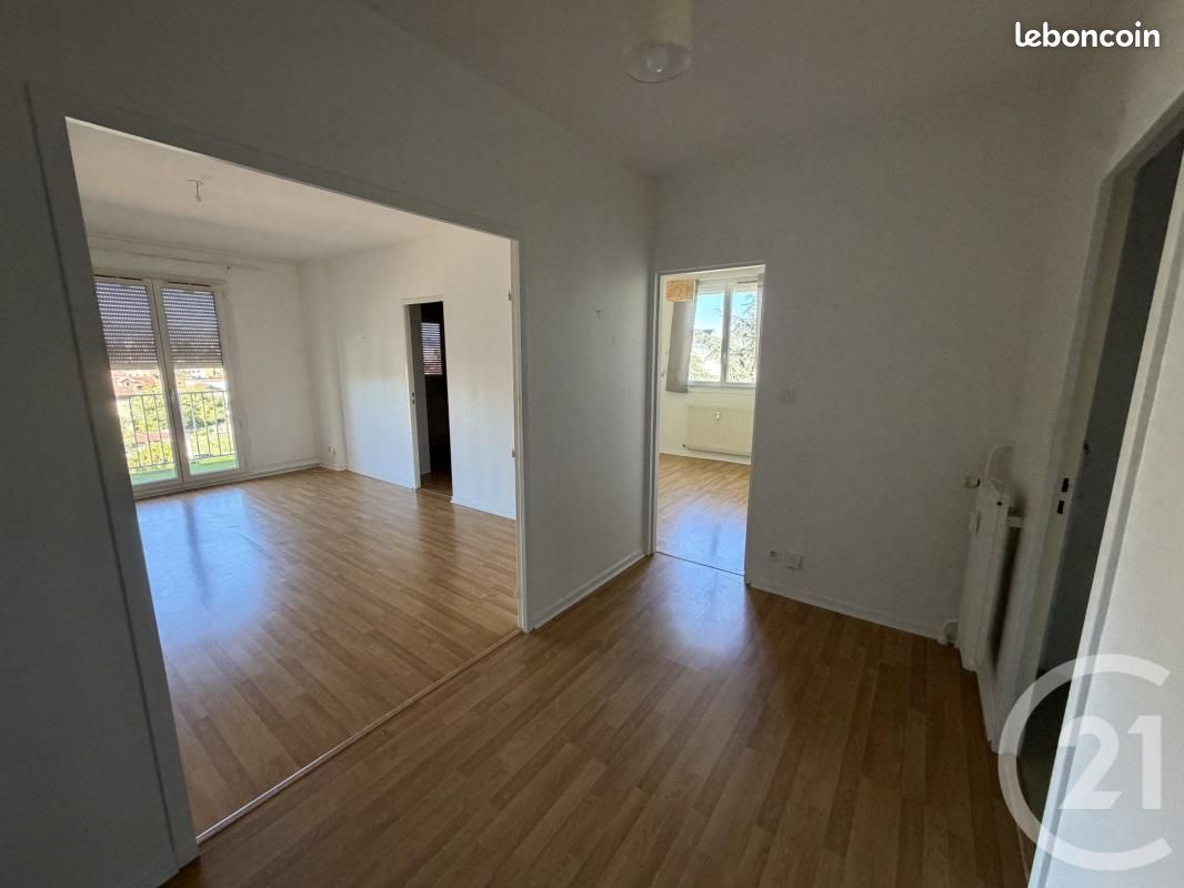 Appartement 3 pièces 64 m² · à Villefranche-sur-Saône · 64 m² · 800 €/mois