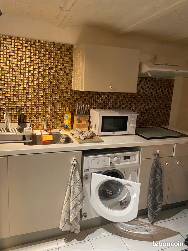 Appartement 1 pièce 30 m² · à Viroflay · 30 m² · 690 €