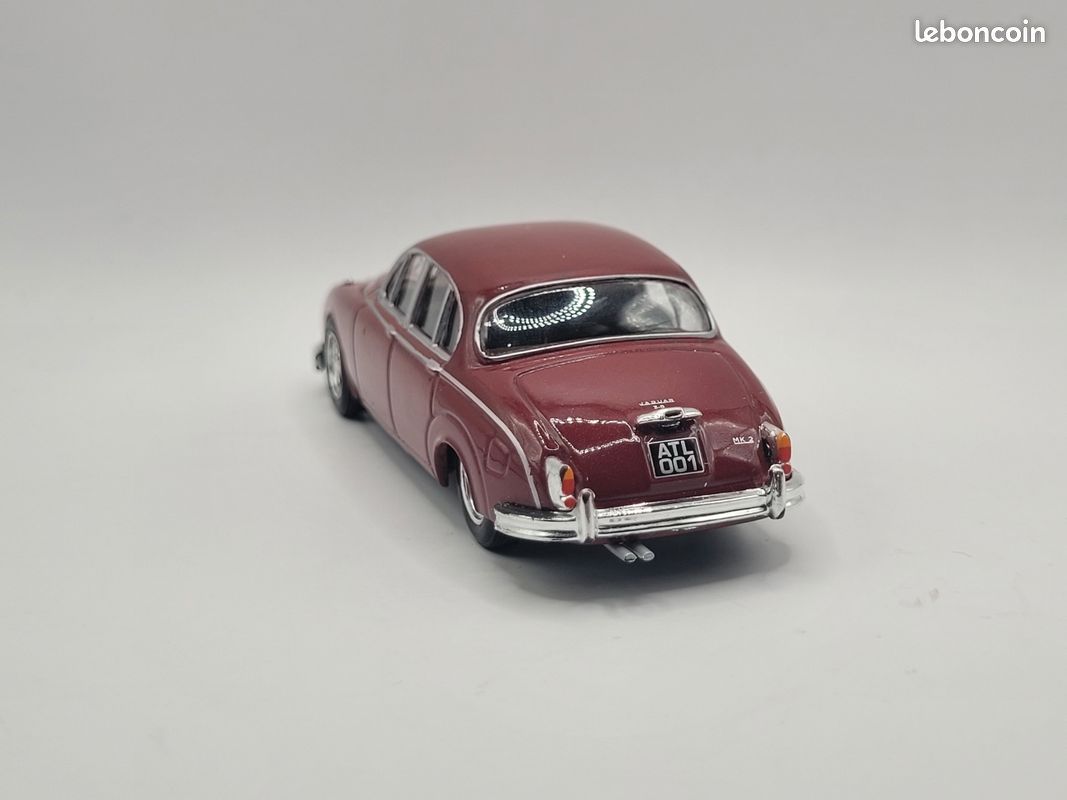 Presse (Ixo) - Jaguar MK2 - 1/43 (image 3)