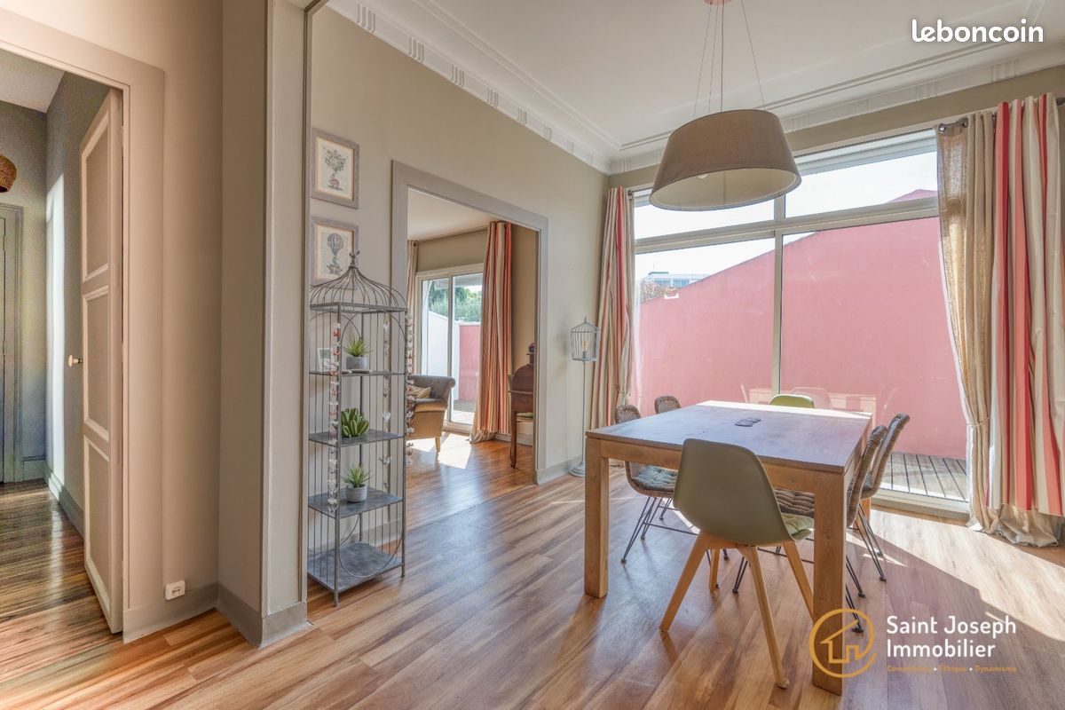 Appartement 6 pièces 138 m² · à Bordeaux · 138 m² · 530 000 €