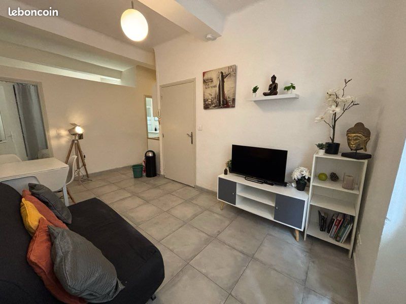 Appartement 2 pièces 27 m² · à Roquebrune-sur-Argens · 27 m² · 680 €/mois