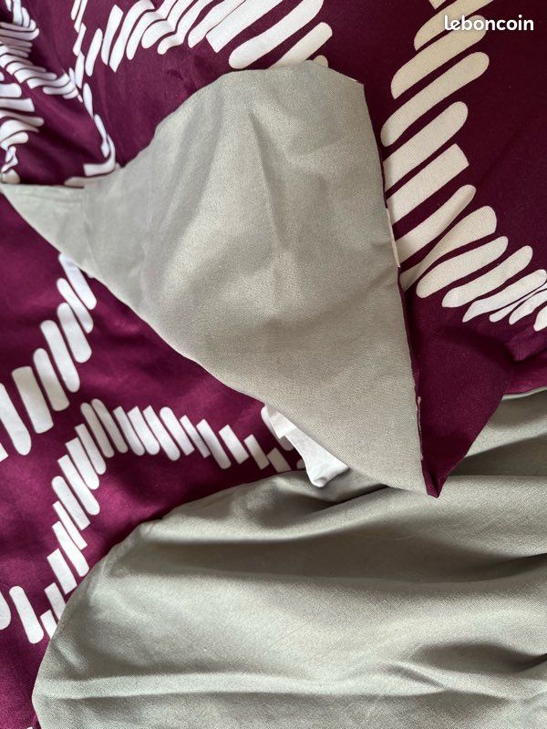 Parure de couette microfibre couleur prune 1 personne – Excellent état (image 3)