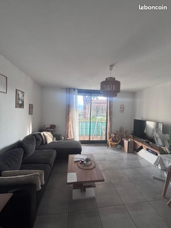 Appartement 3 pièces 65 m² · à La Seyne-sur-Mer · 65 m² · 933 €/mois