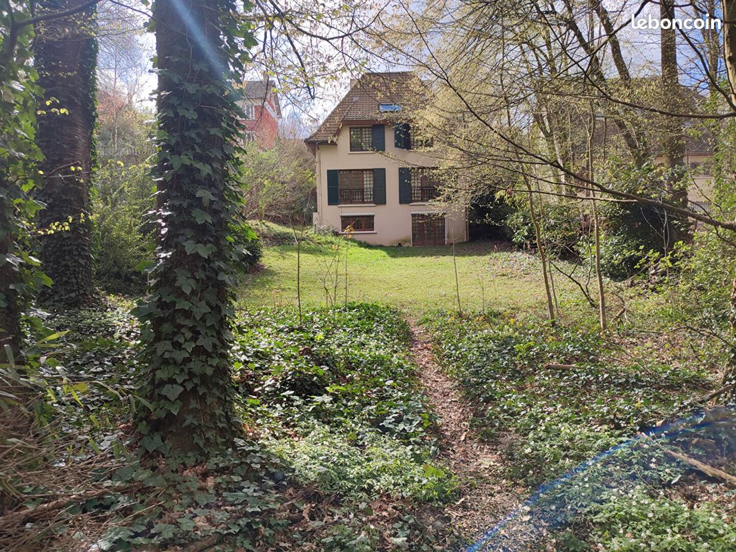 Maison 9 pièces 206 m² · à Orsay · 206 m² · 650 000 €