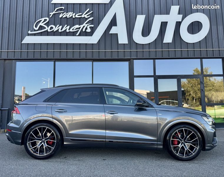 Audi Q8 50 TDI 3.0 V6 286 Ch Quattro S-Line / Origine France / Attelage / Affichage tête (image 1)