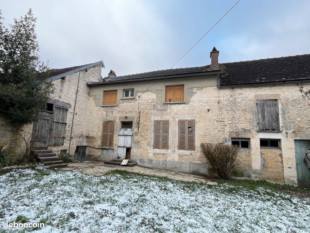 Maison 4 pièces 65 m² · à Arthonnay · 65 m² · 50 000 €