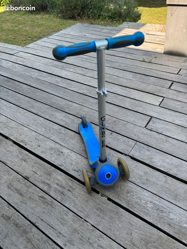 Vends 2 trottinettes Globber évolutives 3 roues (image 3)