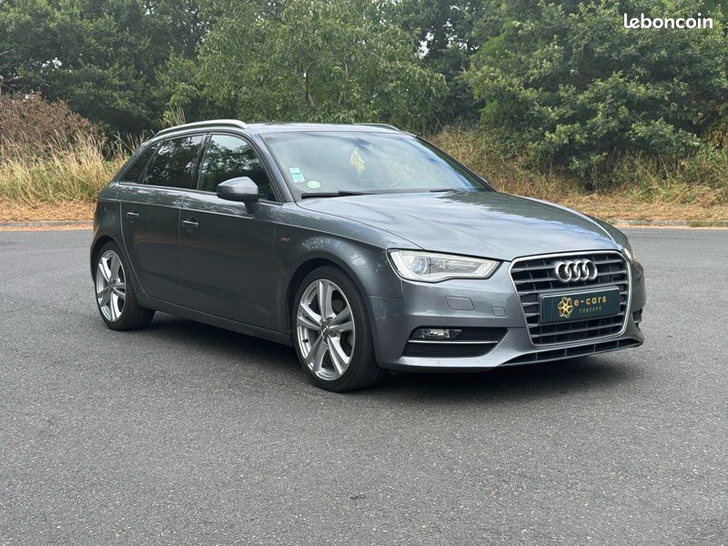 AUDI A3 Série 3 Sportback 1.6 TDi 16V FAP S&S 110ch « S Line » (image 7)