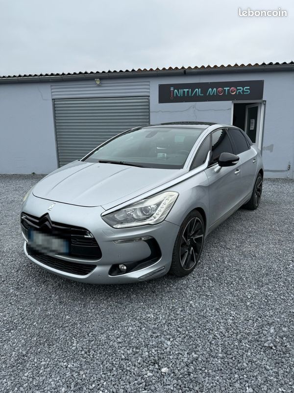 Citroën DS5 SportChic 2.0HDI 160CH BVA *GPS*220000KMS*5490EUROS (image 1)