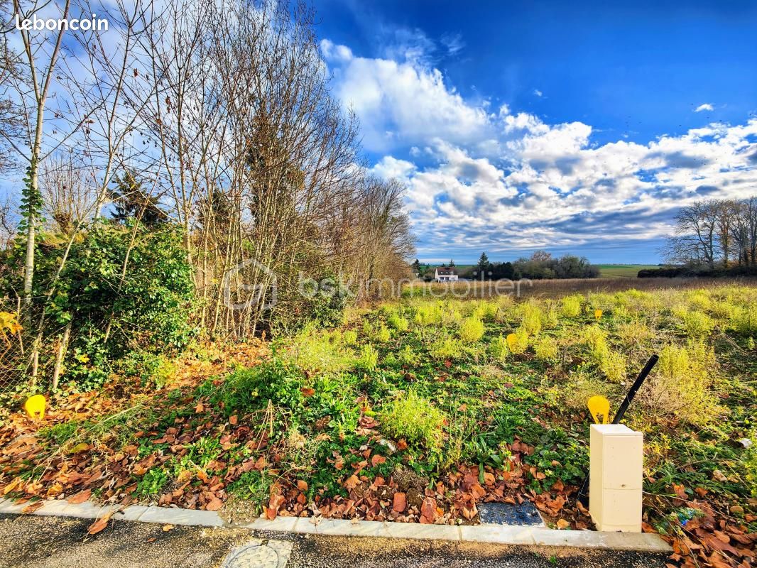 Terrain 554 m² Houdan · 162 000 €