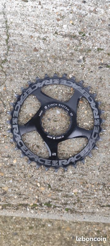 Plateau RaceFace 42T DH Noir, 94 BCD, Aluminium, Vintage Canada, Neuf