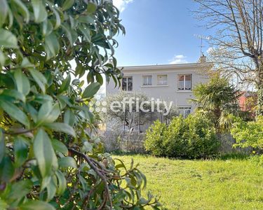 Appartement 435 750 € - 174 m²