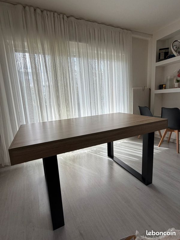 Table a mange (image 5)