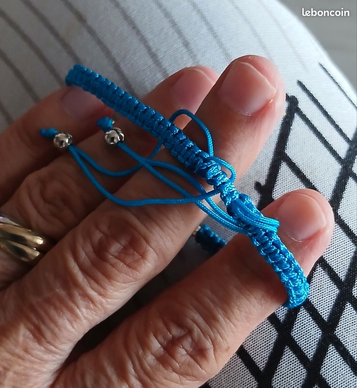 Un Bracelet Porte- Bonheur (image 7)