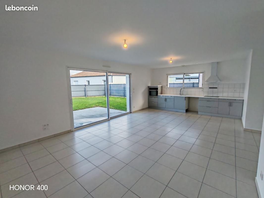 Maison 4 pièces 94 m² · à Talmont-Saint-Hilaire · 94 m² · 1 100 €/mois