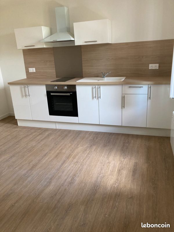 Appartement 2 pièces 52 m² · à Châtellerault · 51,8 m² · 440 €/mois