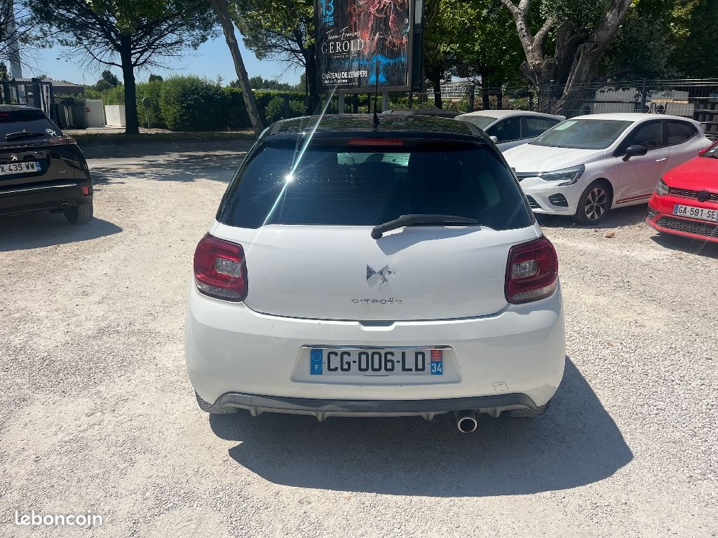 Citroën DS3 e-HDi 90 Airdream So Chic (image 5)