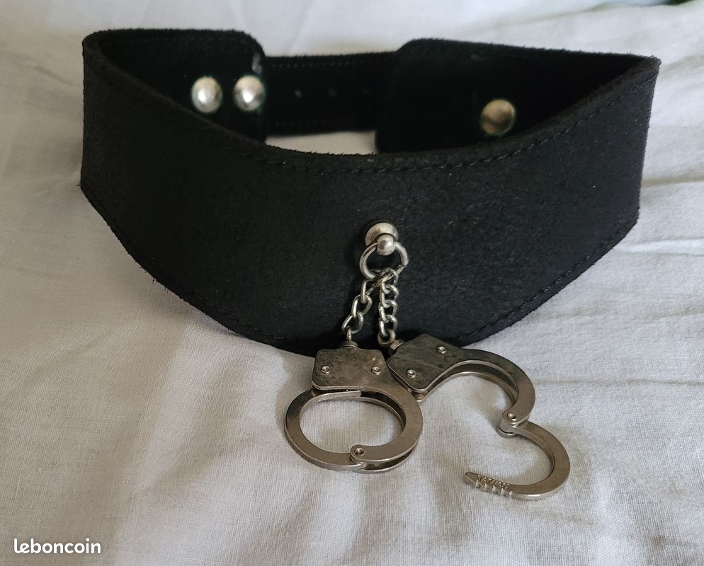 Collier Et Menottes En Cuir ZADO - Style Basique - Neuf Sans Chrome