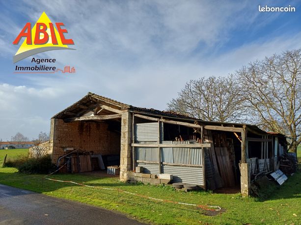 Terrain 1330 m² Saint-Martin-de-Fraigneau