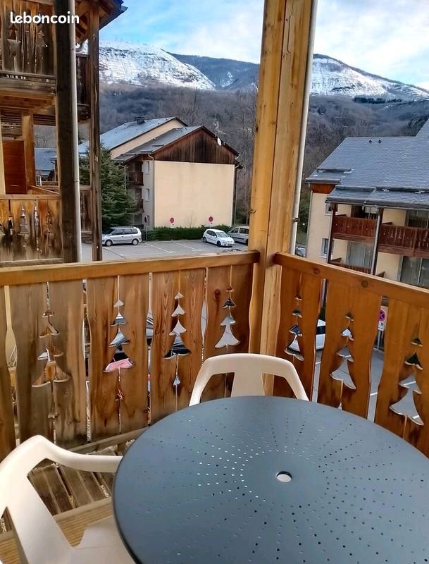 Ax les Thermes studio avec piscine (image 2)
