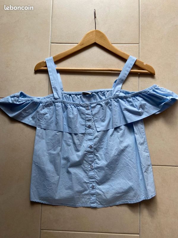 Haut épaules dénudées Vêtements - Main Image