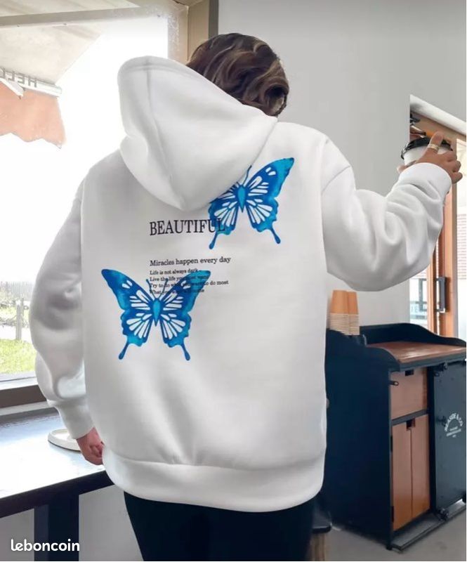 Sweat-shirt / Pull (image 2)