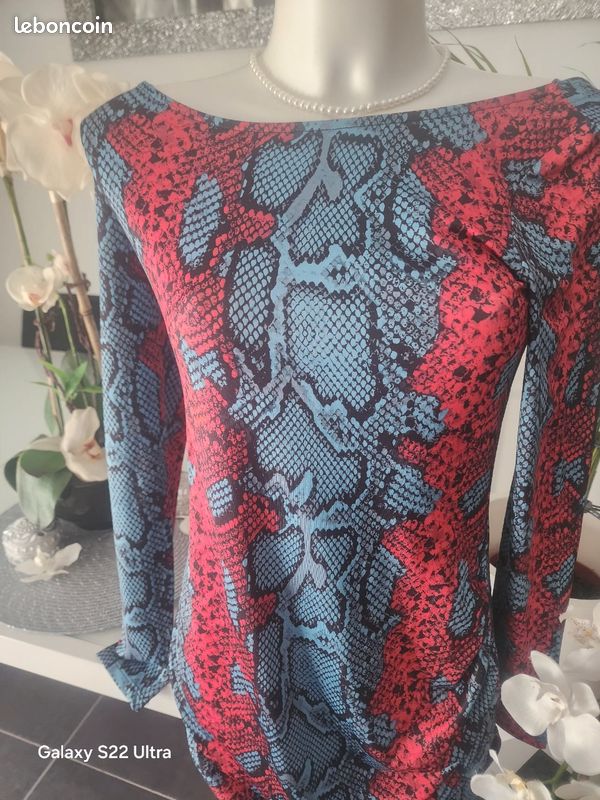 Une robe imprimée taille 36 marque NA-KD (image 17)