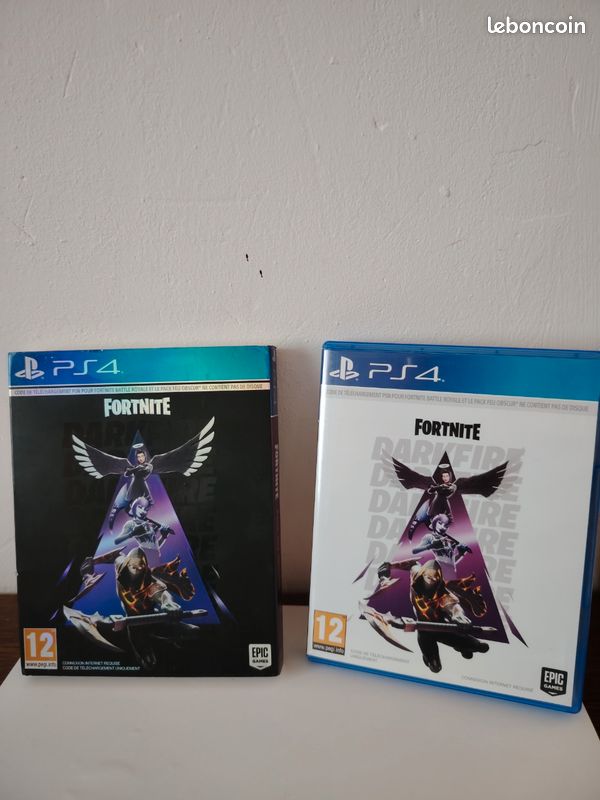 Boîte Jeu Fortnite Pack Feu Obscur PS4 – Comme Neuf – Édition 2019 – PEGI 12