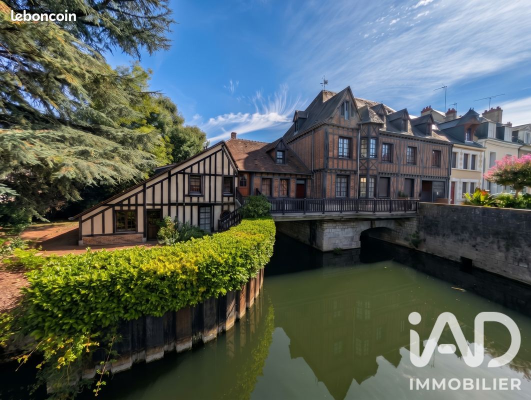 Appartement 4 pièces 97 m² · à Vendôme · 97 m² · 196 000 €