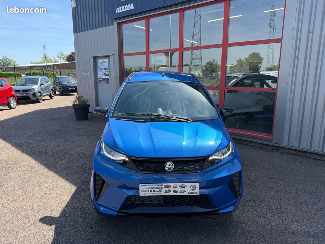 Voiture Sans Permis AIXAM CROSSOVER PREMIUM à partir de 272e/mois (image 3)
